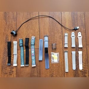 Fitbit Charge 3 Bundle